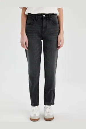 DeFacto Women Mid Rise Light Fade Stretchable Jeans