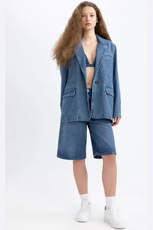 DeFacto Women Washed Mid Rise Pure Cotton Denim Shorts