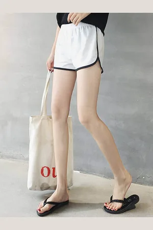 LULU & SKY Women High-Rise Shorts