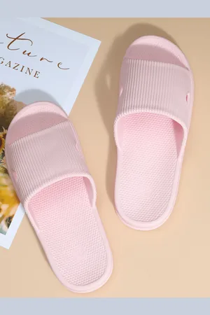 Mast & Harbour Mast Harbour Women Pink Rubber Sliders