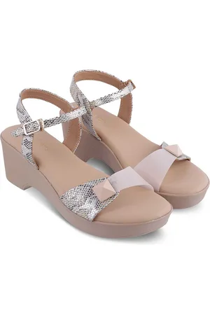 Tresmode Textured Open Toe Backstrap Platform Heels