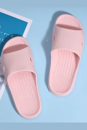 Mast & Harbour Women Pink Rubber Sliders