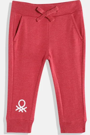 Benetton Boys Solid Jogger with Brand Logo Print