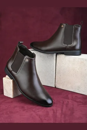 Roadster The Lifestyle Co. Men Brown Slip-On Chelsea Boots