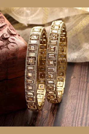 karatcart Set of 2 Gold Plated Kundan Studded Bangles