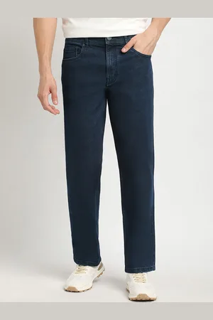 The Bear House Men Clean Look Straight Fit Stretchable Jeans