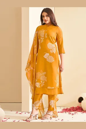 DRESOUL Floral Printed Mandarin Collar Straight Kurta with Palazzos & Dupatta