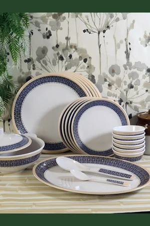 Aura White & Pieces Printed Melamine Glossy Dinner Set