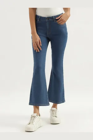 Benetton Women Bootcut Fit Clean Look Cropped Jeans