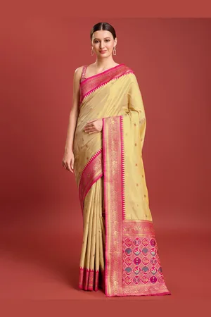 MONJOLIKA FASHION Polka Dots Woven Design Zari Kanjeevaram Saree