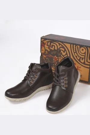 Buckaroo Men Kesten Textured Leather Derbys