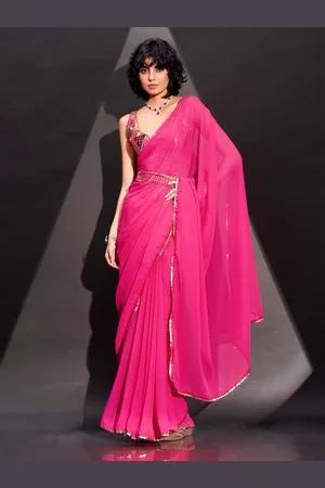 Tikhi Imli Embellished Border Saree
