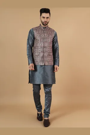 Wintage Mandarin Collar Straight Kurta & Pyjamas With Nehru Jacket