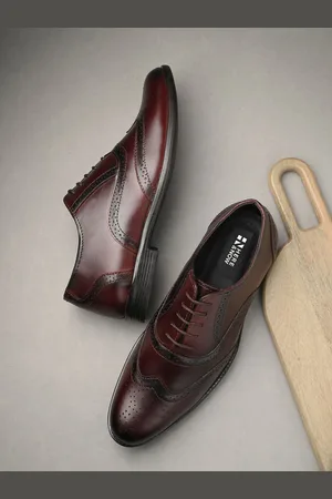 HERE&NOW Men Textured Formal Brogues