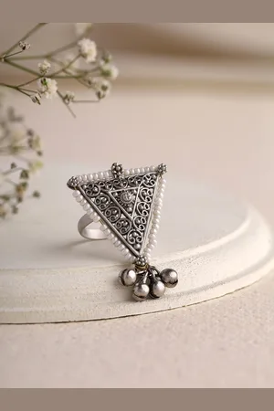 Priyaasi Silver-Plated Beads-Beaded Triangle-Shaped Adjustable Finger Ring
