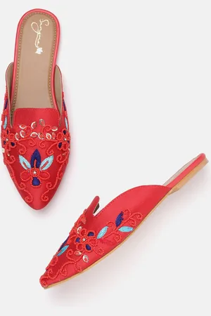 Sangria Women Embellished Pointed Toe Ethnic Mules