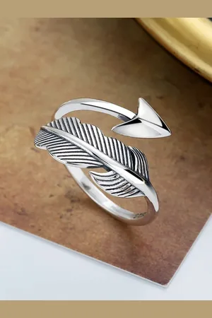 EL REGALO Intricate Textured Adjustable Finger Ring