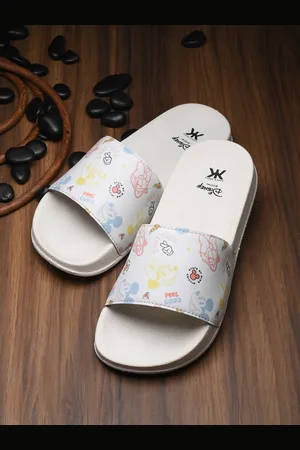 Kook N Keech Women White Mickey & Friends Printed Sliders