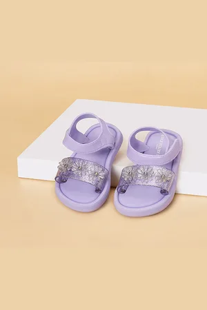 Pantaloons Girls Self Design Slip-On Flip Flops