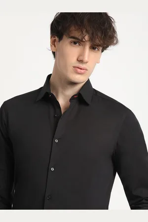 The Bear House Men Solid Tailored Fit Formal Shirt