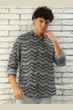 IVOC Men Abstarct Printed Casual Shirt