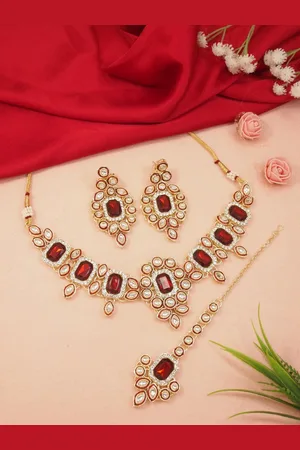 I Jewels Gold-Plated Kundan & Stone-Studded Necklace & Earrings With Maang Tikka Set