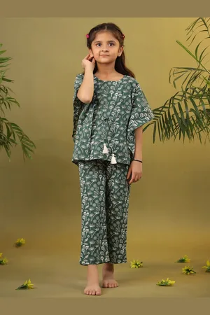 SANSKRUTIHOMES Girls Printed Pure Cotton Top with Pyjamas