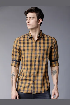 LocoMotive Men Mustard Yellow & Navy Blue Slim Fit Checked Casual Shirt