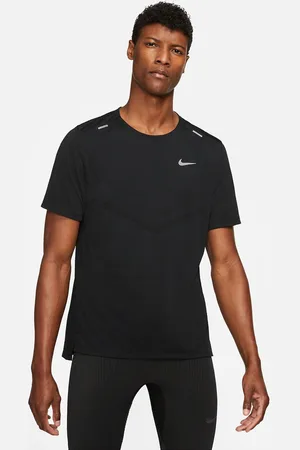 Nike Men Black Solid DF RISE 365 SS T-shirt