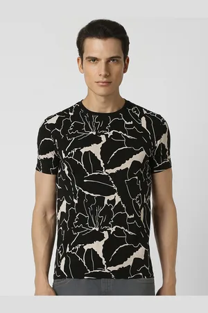 V Dot Men Printed Pockets Slim Fit T-shirt