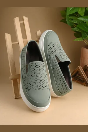 San Frissco Women Round Toe Memory Foam Lightweight Slip-On Sneakers