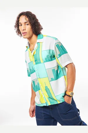 Bewakoof Green Graphic Printed Casual Shirt