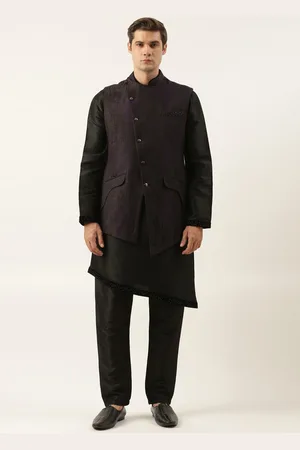 TheEthnic.Co Regular Long Sleeves Mandarin Collar Kurta with Trousers