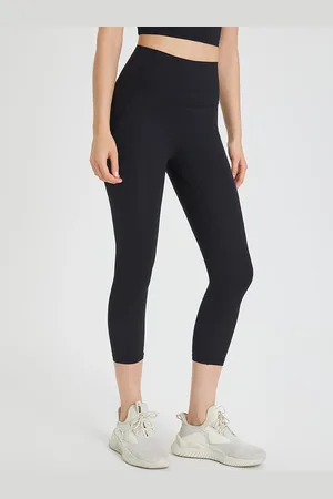JC Collection Women Dry Fit Three Fourth-Length Gym Tights
