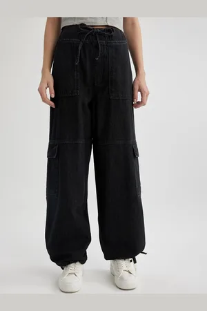 DeFacto Women Mid Rise Cotton Regula Fit Cargo Trouser