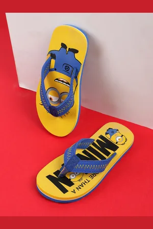 Kidsville Boys Minions Printed Rubber Thong Flip Flops