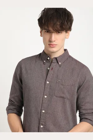 The Bear House Slim Fit Self Design Button-Down Collar Chambray Weave Cotton Casual Shirt