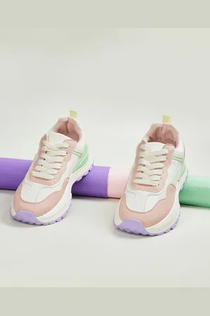Lifestyle Women Colourblocked Round Toe Sneakers
