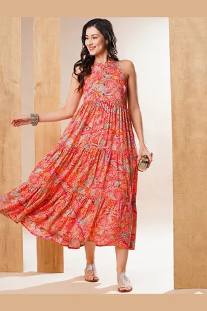 Globus Women Multi Halter Neck Allover Floral Print Tiered Fit & Flare Fusion Maxi Dress