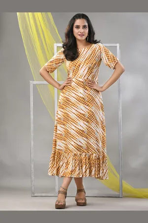 Charukriti Tie & Dye Printed Fit & Flare Midi Ethnic Dresses