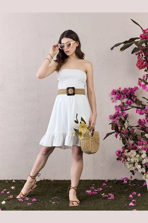 Berrylush White Strapless Smocked Fit & Flare A-Line Mini Dress