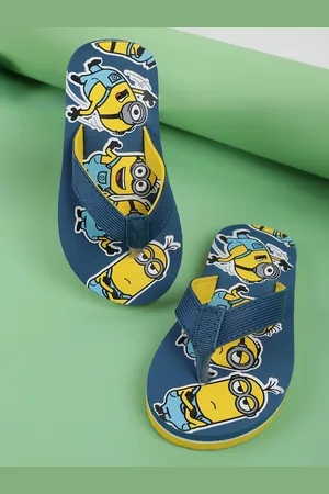 Kidsville Boys Minions Printed Rubber Thong Flip Flops