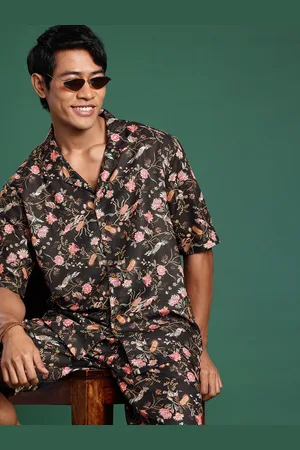 Sangria Men Floral Printed Shirt with Shorts Co-Ords Set
