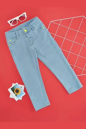 Pantaloons Infant Girls Slim Fit Clean Look Jeans
