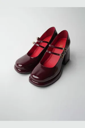 Theater Round Toe Patent Leather Block Heeled Mary Janes