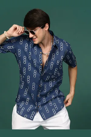 Sangria Modern Spread Collar Printed Pure Cotton Short Sleeves Shirt