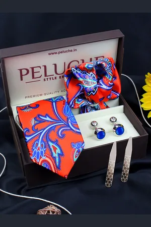 PELUCHE Men Red & Silver-Toned Pure Cotton Accessory Gift Set