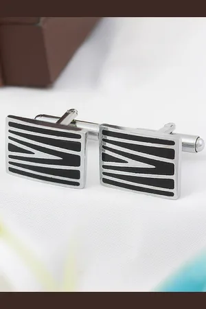 KOVOVE Men Black & Silver-Toned Geometric Textured Rectangle Cufflinks