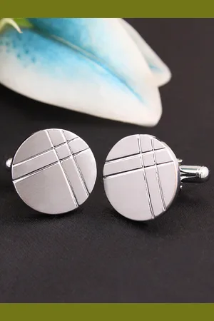 KOVOVE Silver-Toned The Crossroad Cufflink