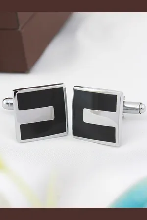 KOVOVE Men Black & Silver-Toned Colourblocked Square Cufflinks